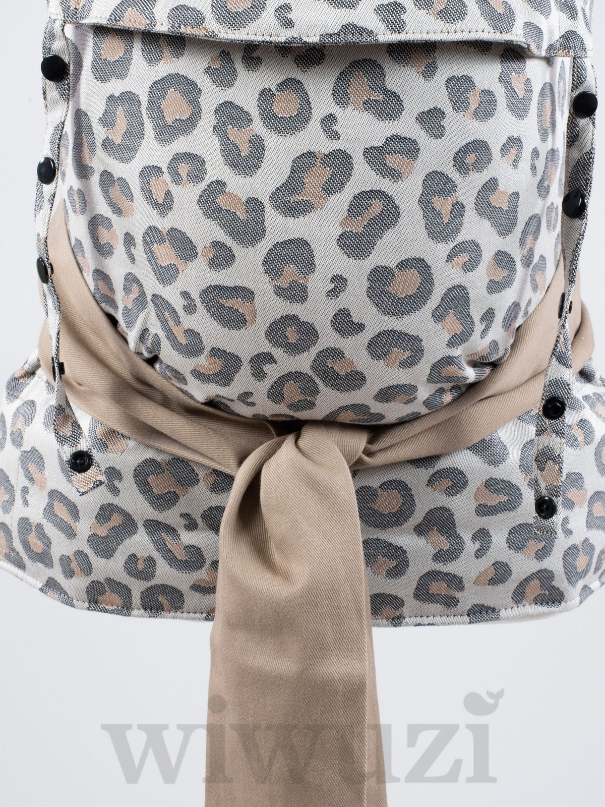 Fräulein Hübsch Mei Tai Toddlersize Leoprint – Ergonomische Babytrage aus Bio-Baumwolle