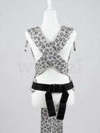 Fräulein Hübsch SoftTai Babysize Leoprint – Ergonomische Babytrage aus Bio-Baumwolle