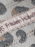 Fräulein Hübsch SoftTai Babysize Leoprint – Ergonomische Babytrage aus Bio-Baumwolle