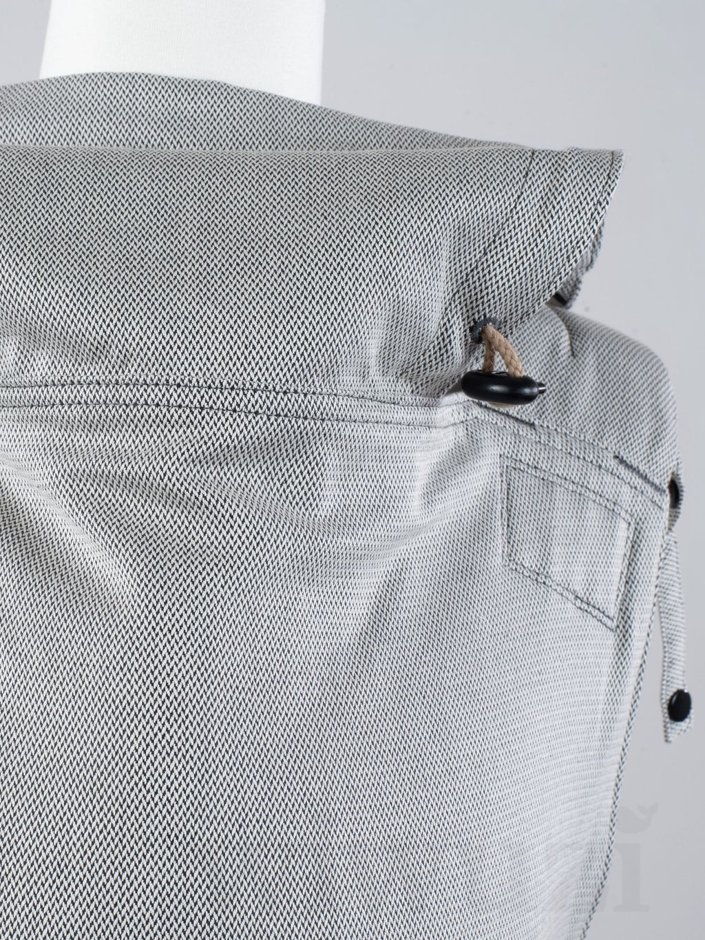 Fräulein Hübsch SoftTai V2 Toddlersize Silver – Ergonomische Babytrage aus Bio-Baumwolle